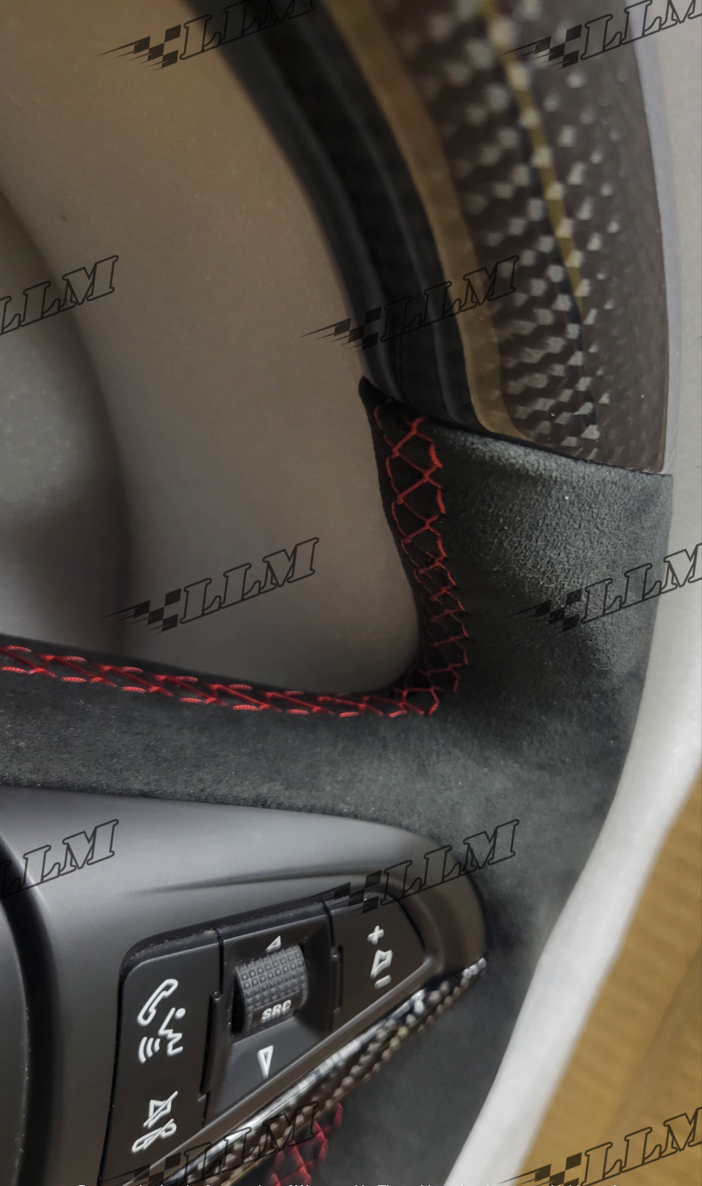 Chevy SS & Caprice Carbon Fiber Steering Wheel (Non-Paddle Shifter)